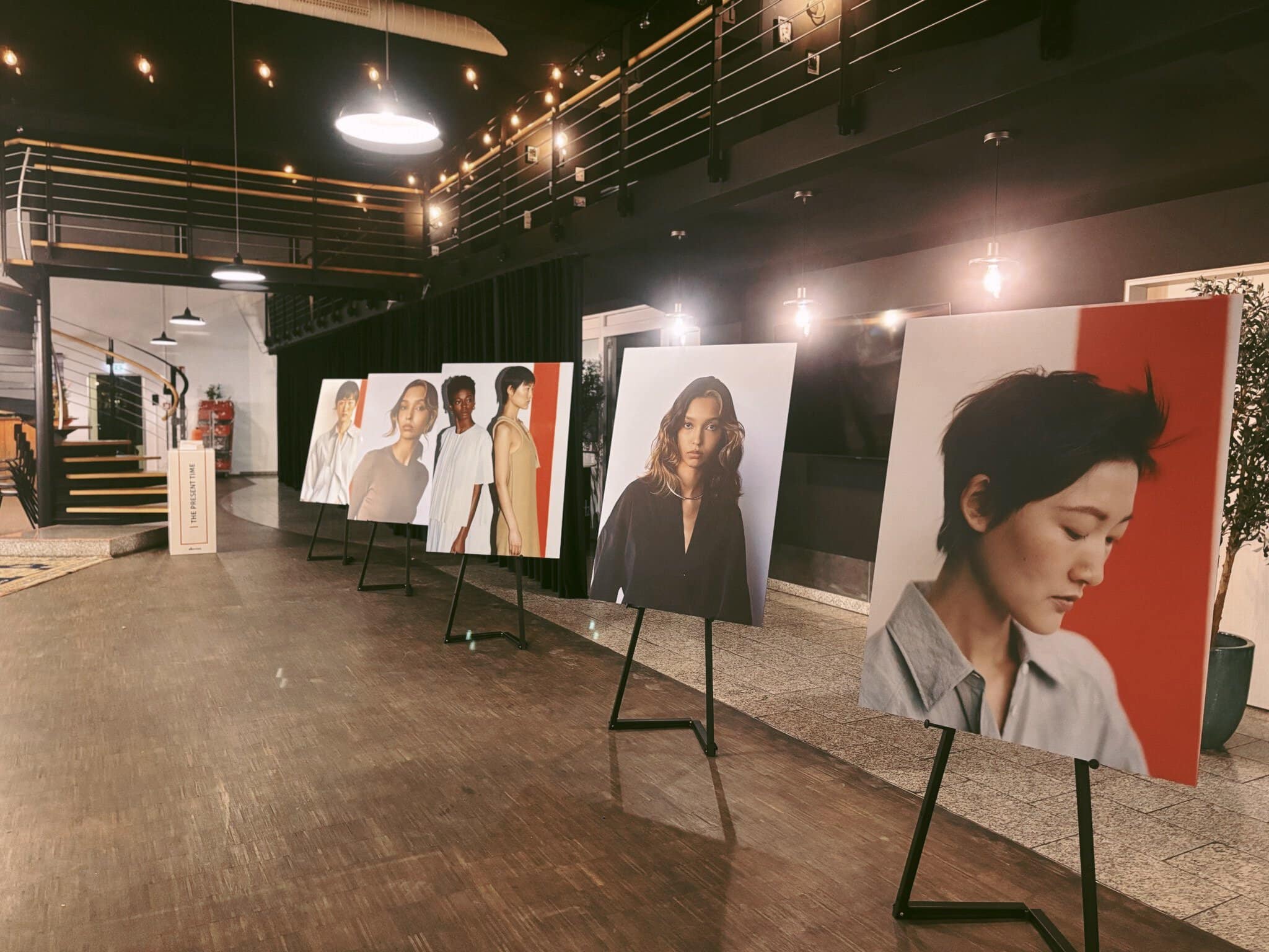 Ausstellung in der Eventlocation Maindock Frankfurt